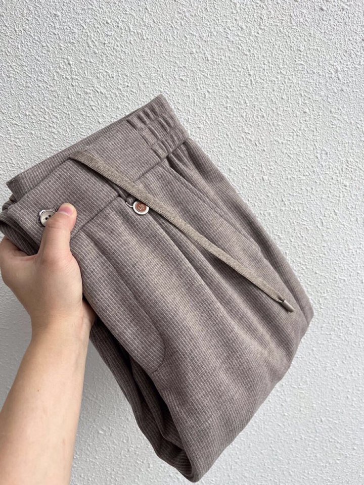 Ermenegildo Zegna 杰尼亚秋冬新款男士直筒运动裤休闲裤，羊绒羊毛混纺面料、三标齐、松紧腰