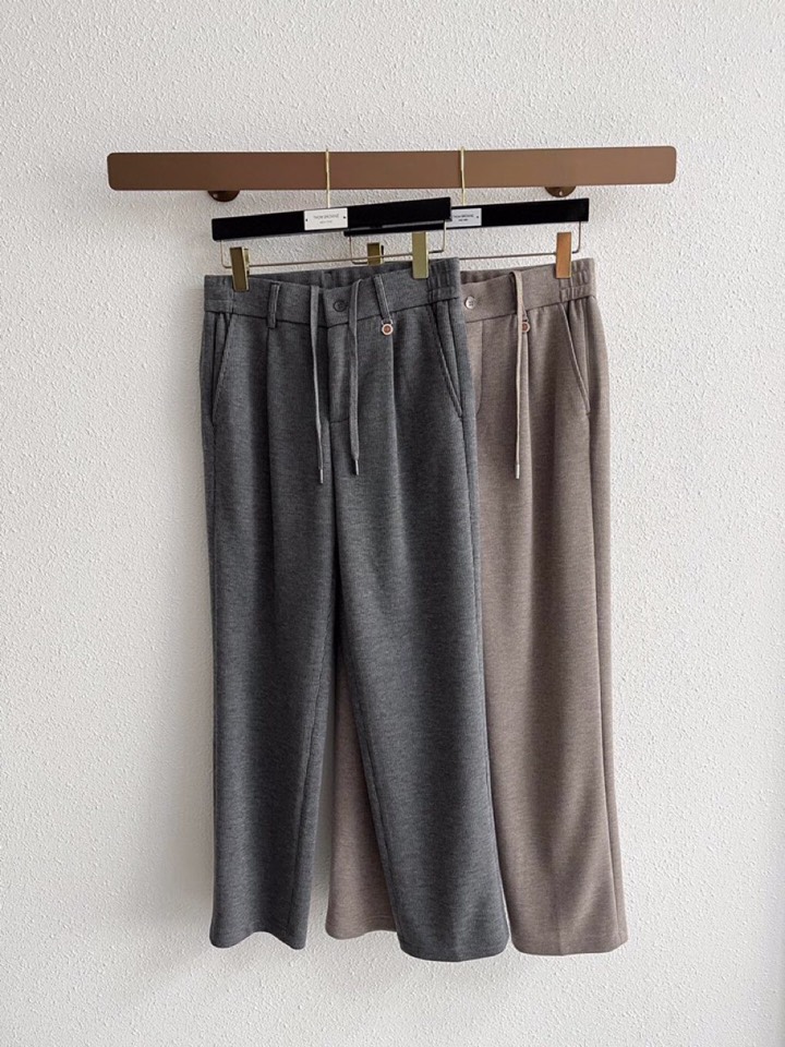 Ermenegildo Zegna 杰尼亚秋冬新款男士直筒运动裤休闲裤，羊绒羊毛混纺面料、三标齐、松紧腰