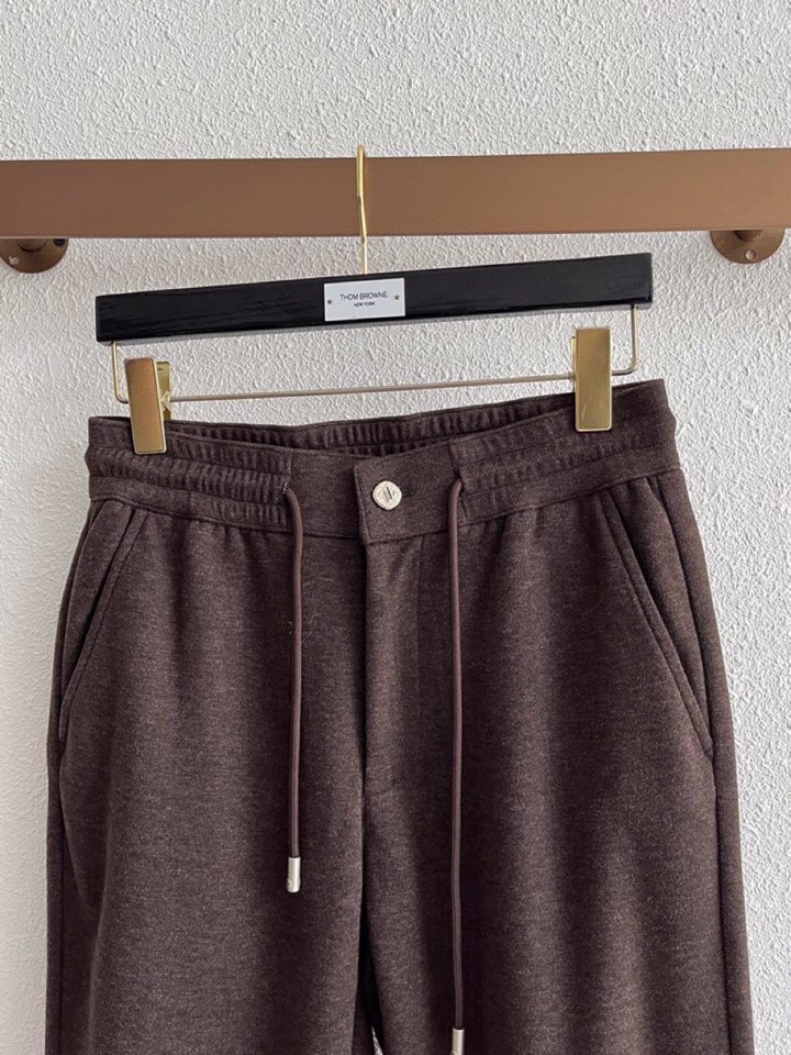 Ermenegildo Zegna 杰尼亚秋冬新款男士直筒运动裤，羊绒羊毛混纺面料休闲裤、三标齐、松紧腰