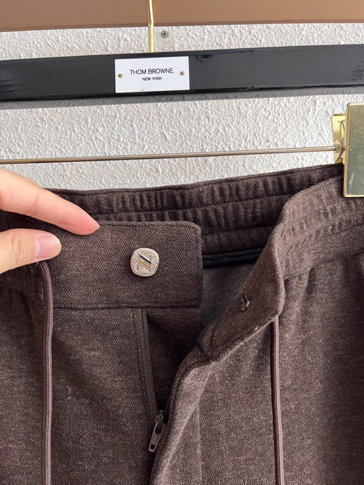 Ermenegildo Zegna 杰尼亚秋冬新款男士直筒运动裤，羊绒羊毛混纺面料休闲裤、三标齐、松紧腰