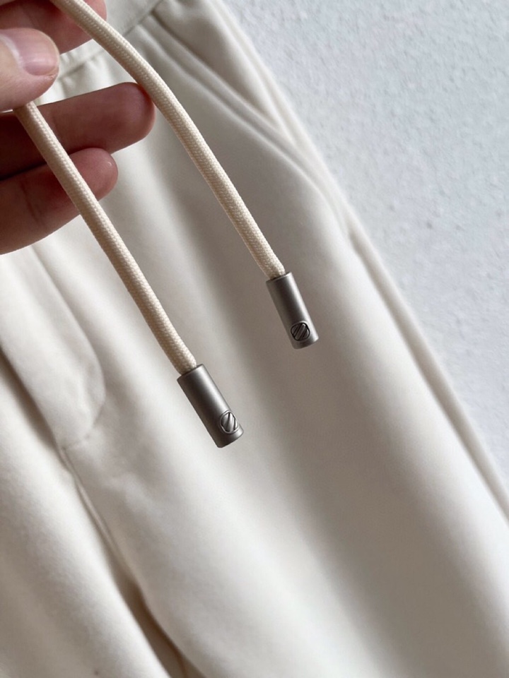 Ermenegildo Zegna 杰尼亚秋冬新款男士直筒运动裤，羊绒羊毛混纺面料休闲裤、三标齐、松紧腰