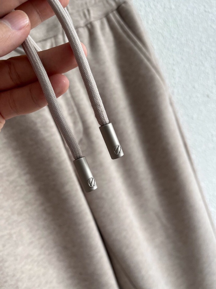 Ermenegildo Zegna 杰尼亚秋冬新款男士直筒运动裤，羊绒羊毛混纺面料休闲裤、三标齐、松紧腰