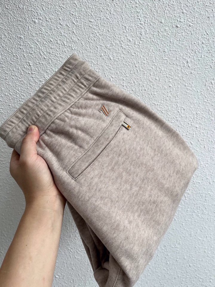 Ermenegildo Zegna 杰尼亚秋冬新款男士直筒运动裤，羊绒羊毛混纺面料休闲裤、三标齐、松紧腰