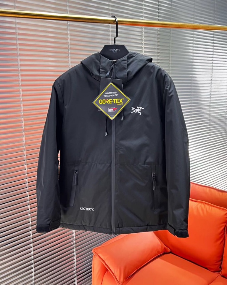 (Arcteryx）始祖鸟2025秋冬棉服夹克外套，定制原版logo五金，精致工艺面料，顶级元素融合打造
