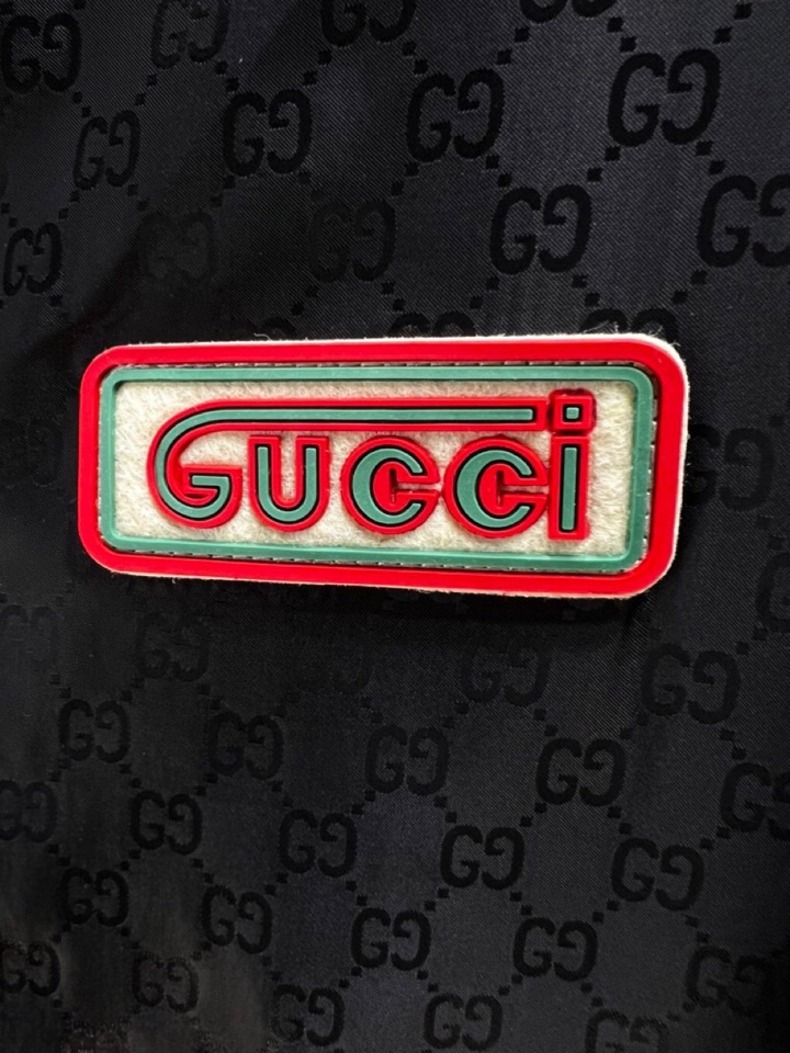 Gucci 古奇 2025秋冬棉服夹克外套，定制原版logo五金，精致工艺面料，顶级元素融合打造，潮男时