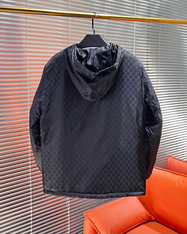 Gucci 古奇 2025秋冬棉服夹克外套，定制原版logo五金，精致工艺面料，顶级元素融合打造，潮男时