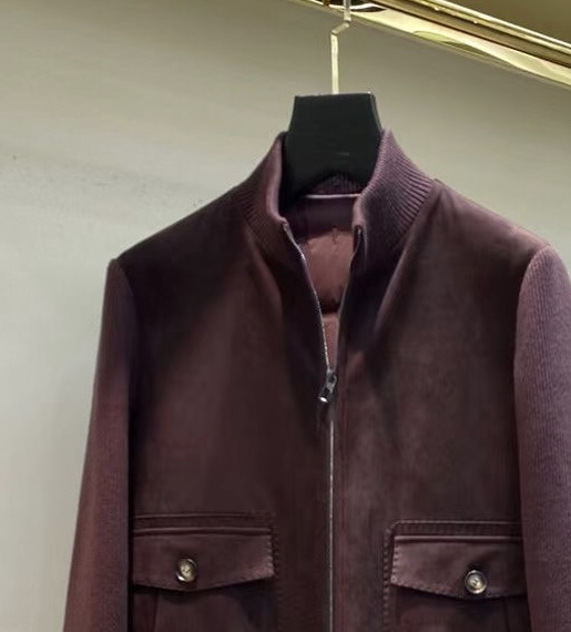 Loro Piana 诺悠翩雅lP🆕 拼接针织袖立领羽绒服；鹿皮绒立领针织料面料；不起球；新国标90白鸭