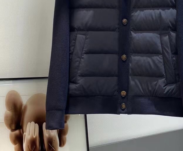 Loro Piana 诺悠翩雅lP🆕 秋冬简约拼接针织袖立领羽绒服，三色推荐， 90白鸭绒贵族高级别要求