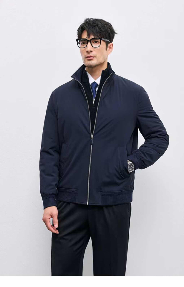 Loro Piana 诺悠翩雅lP🆕 秋冬补新款，爆款飞行员加棉立领夹克、三色齐发，简约大气上档次；面料