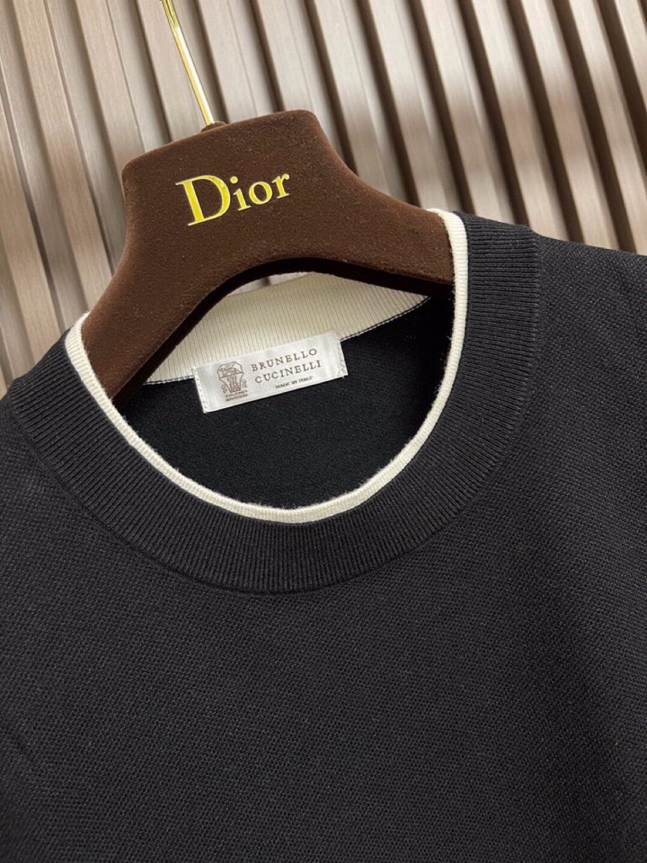 BC Brunello Cucinelli 2025SS秋季新品假两件长袖圆领毛衣帅气时尚，简约百搭款。