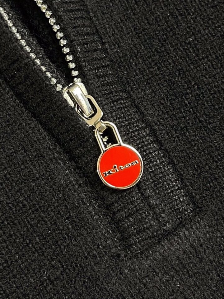 kiton 奇顿 半拉链小高领针织毛衣，精选优质美利奴羊毛，轻盈蓬松却比普通羊毛更保暖，室内外自由切换，