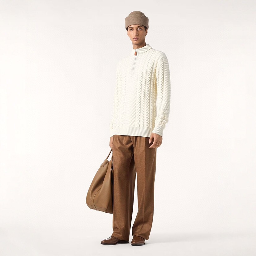 Loro Piana 诺悠翩雅lP🆕 秋冬新款半拉练针织毛衣，经典设计感与颜值爆棚的外套，品质更是无法挑