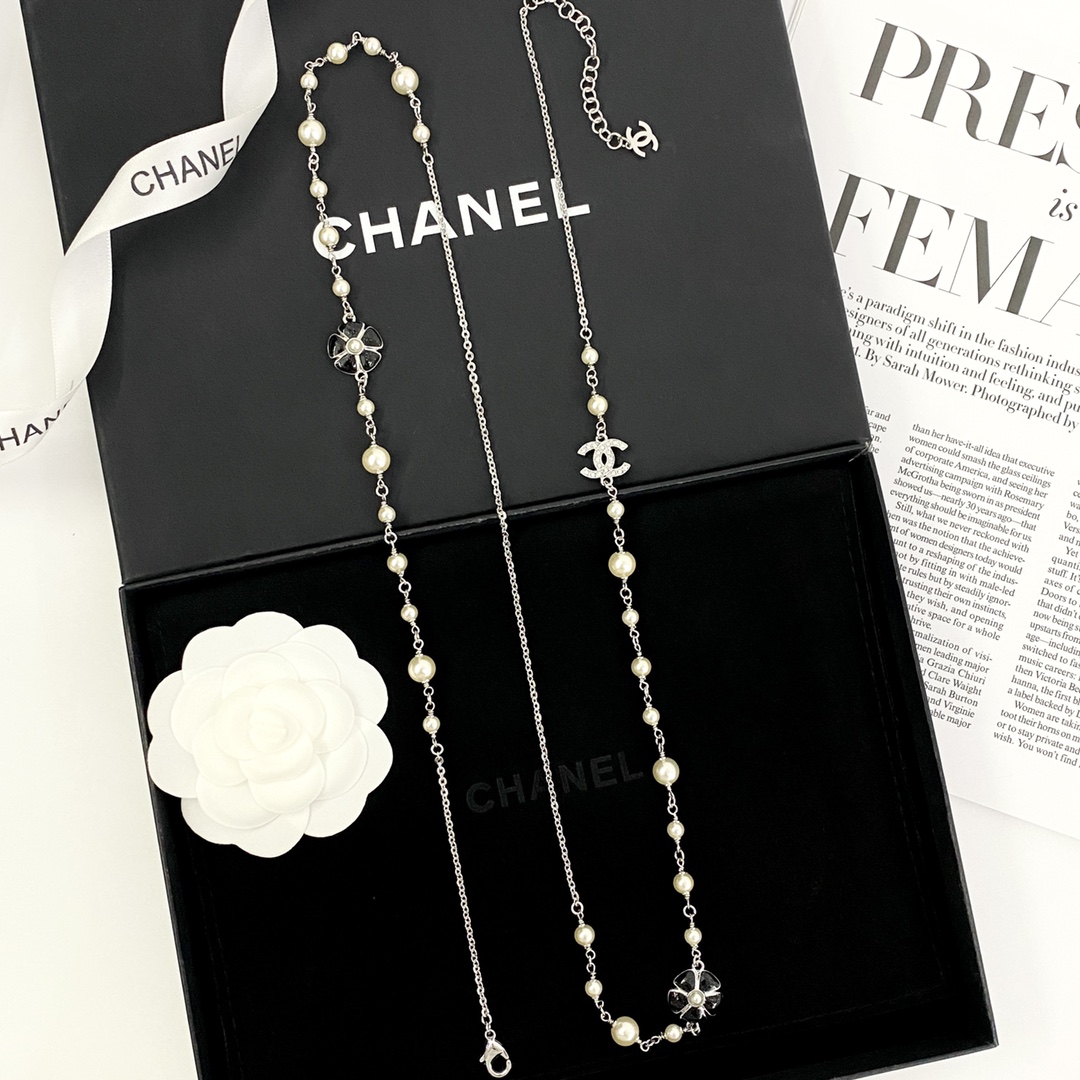 【今日新款】编码N1196 🛍香奈儿项链热销款。爆上新🆕🆕🆕一致官网，专柜同步😎CHAN 26 黑色山茶