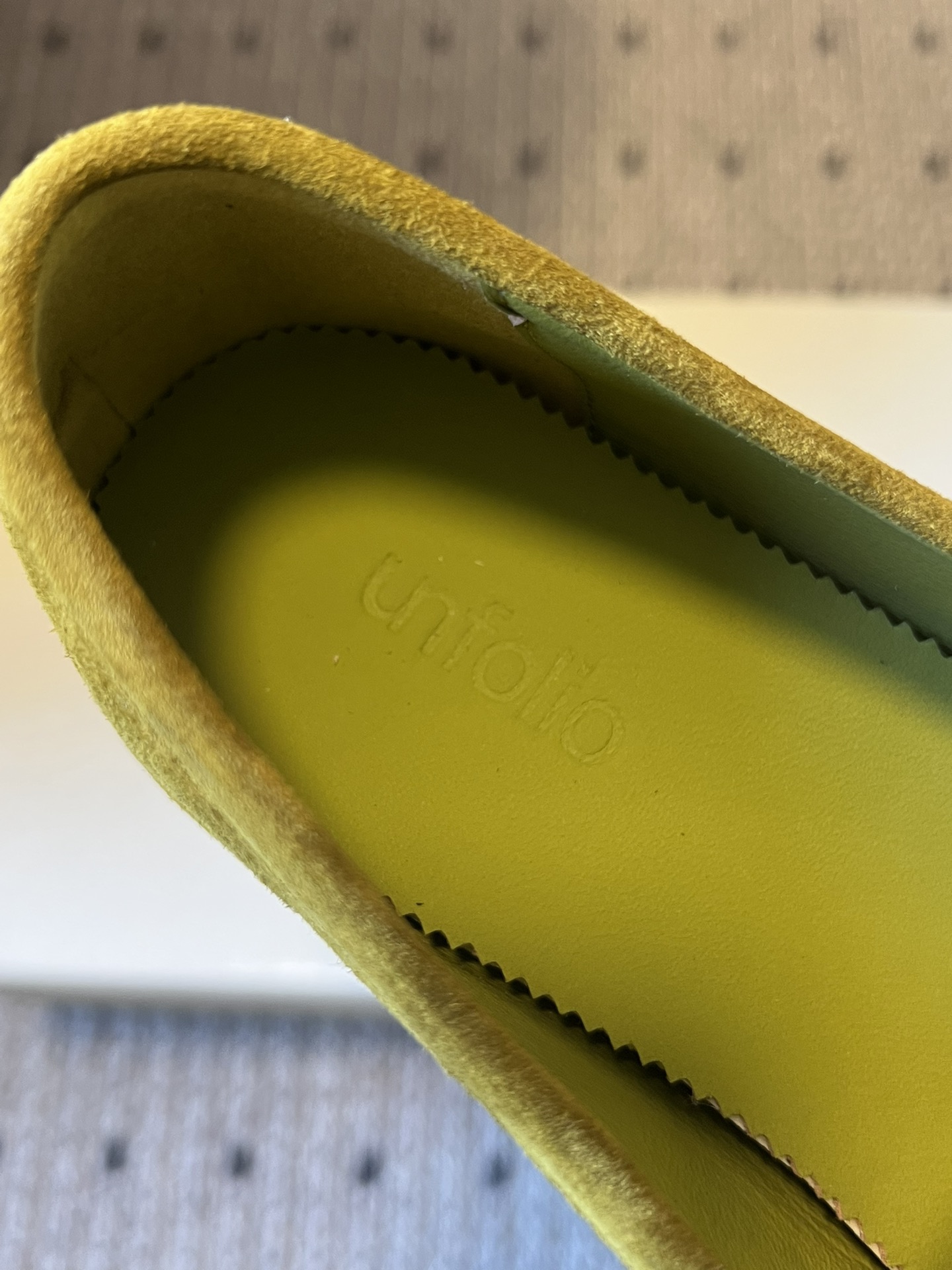 Unfoli*26ss英伦风褶皱流苏平底乐福鞋休闲鞋融合意式慵懒与复古摩登，以经典乐福鞋为基底，弱化硬朗