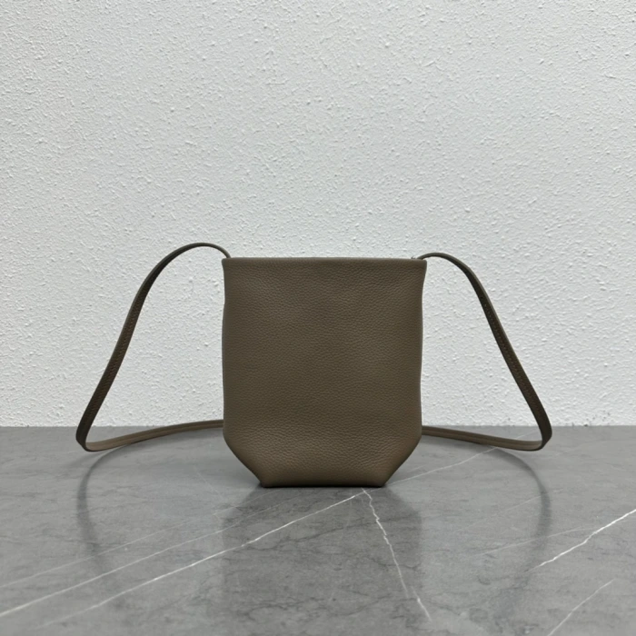 더로우 149948 가방 The Row Bag