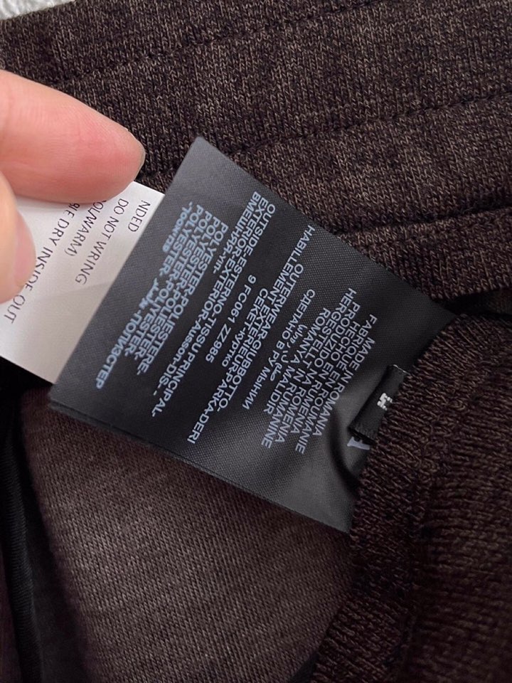 Ermenegildo Zegna 杰尼亚秋冬新款男士直筒运动裤，羊绒羊毛混纺面料休闲裤、三标齐、松紧腰