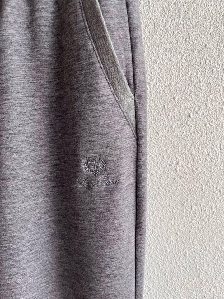 Loro Piana 诺悠翩雅lP🆕 秋冬 全品相订单，保暖有型 黄金配比 羊绒蛋白混纺松紧腰直脚休闲裤