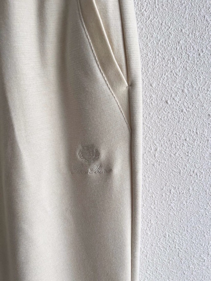 Loro Piana 诺悠翩雅lP🆕 秋冬 全品相订单，保暖有型 黄金配比 羊绒蛋白混纺松紧腰直脚休闲裤