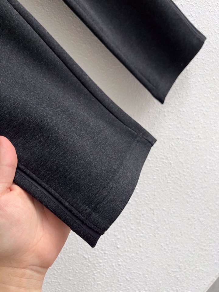 Loro Piana 诺悠翩雅lP🆕 秋冬全品相订单，保暖有型 黄金配比 羊绒蛋白混纺松紧腰直脚休闲裤 