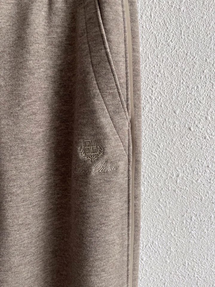 Loro Piana 诺悠翩雅lP🆕 秋冬全品相订单，保暖有型 黄金配比 羊绒蛋白混纺松紧腰直脚休闲裤 