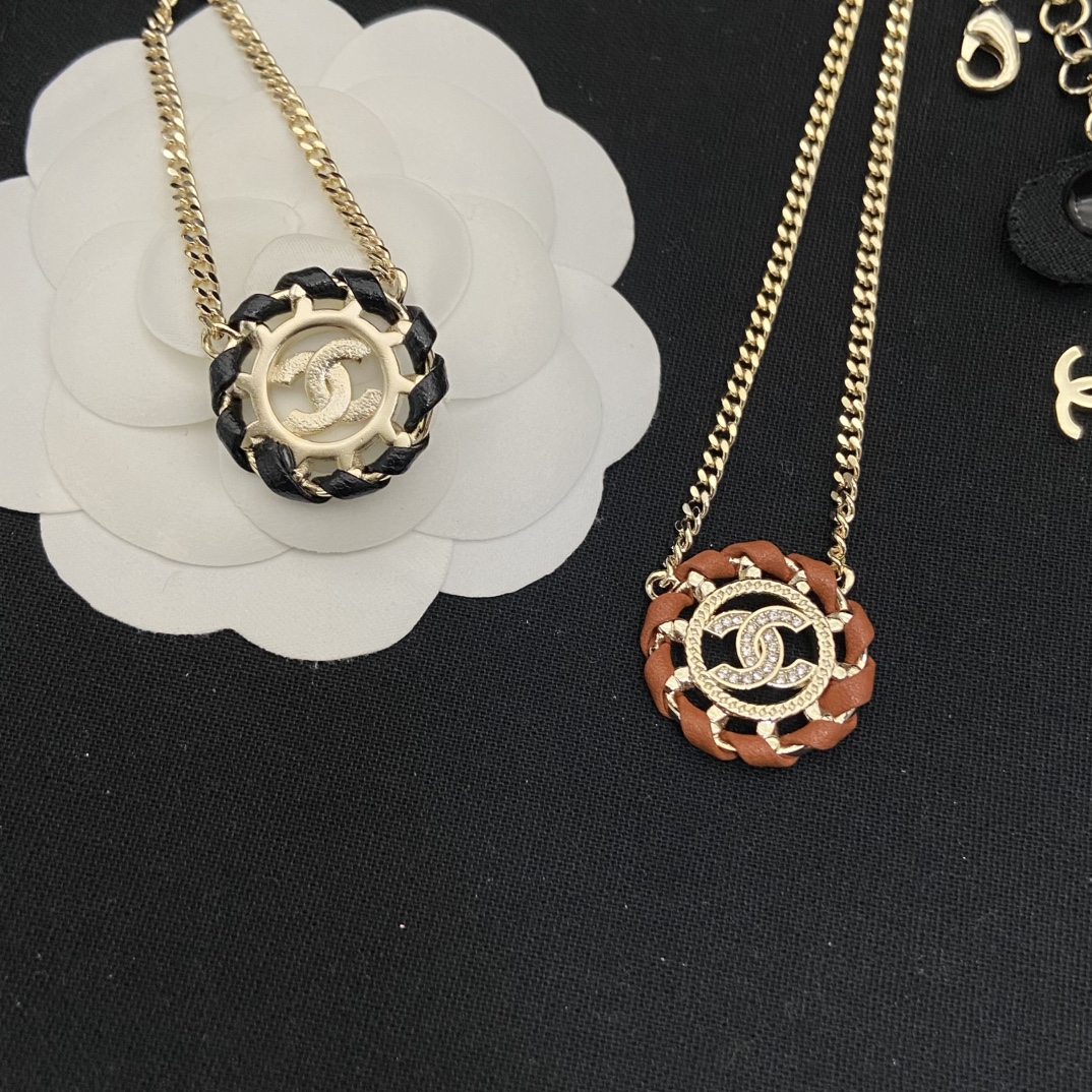 two ️⃣ color🦢 Chanel's new round leather necklace 🖤🧡Sweet Cool Style - Jewelry 6