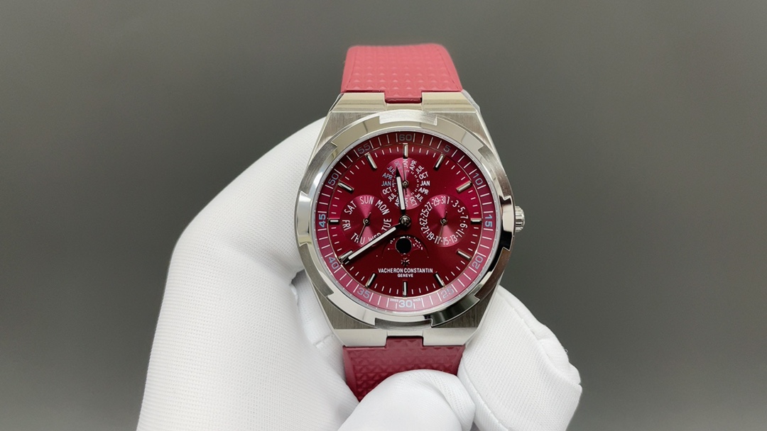 NO:687737,V3 version Vacheron Constantin Red Skeleton New 4300V/120G-B102 Perpetual Calendar Multi-Function Watch in the All-Asia Series Exclusive Fashion Version  It is equipped with the Cal.1120Q movement that is consistent with the original product, equipped with the Overseas characteristic oscillating weight, with calendar, day of the week, month, moon phase, and other functions, all functions can be used normally. The dial diameter is 41.5 mm, front and rear sapphire mirrors, sunburst satin brushed dial, with minute scale inner shadow circle, super luminous. Just like the original product, you can easily change the strap by flipping the small lever between the strap and the lug, and the text can be corrected and adjusted.  A true 1:1 replica. 316L stainless steel case, screw-in crown, round shape with slightly oval shape is the most distinctive representative of the world. The big factory recommends Vacheron VC Denton, a hero, an eternal classic, you deserve it, versace, vacheron19860909V3版本江诗丹顿红色镂空 纵横四海系列新款 4300V/120G-B102万年历多功能腕表 独家时尚版本 搭载与正品一致Cal.1120Q机芯,配置Overseas纵横四海特色摆陀,带有日历,星期,月份,月相,等功能,所有功能均可正常使用.表盘直径41.5毫米,前后蓝宝石镜面,旭日纹缎拉丝表盘,带有分钟刻度内影圈,超强夜光.同正品一样,拨动一下表带和表耳之间的小拉杆就可以轻松换表带,字面修正 调整 真正的1:1复刻.316L精钢表壳,旋入式表冠,圆形带有微椭圆形的表型是纵横四海最具特色的一个代表.大工厂推荐江诗VC丹顿纵横四海,英雄本色,永恒经典,你值得拥有,,versace,vacheron,Watch