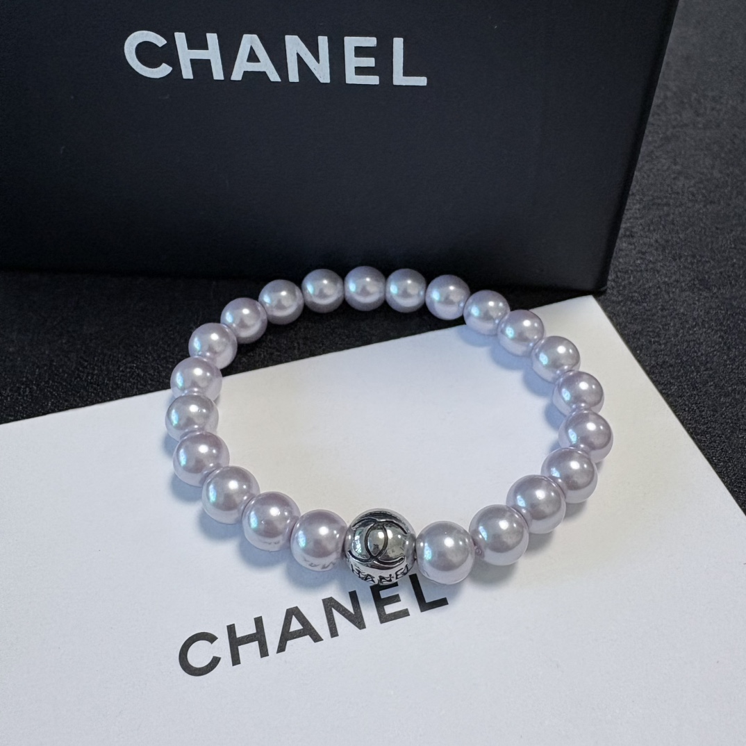 Chanel 香奈儿Chanel字母双C高级进口珍珠浅紫色