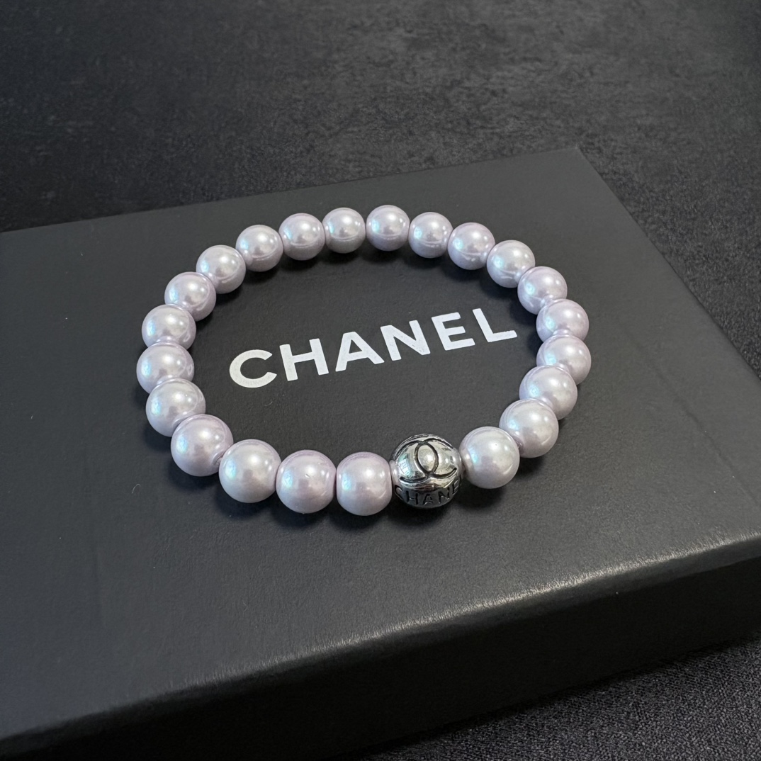 Chanel 香奈儿Chanel字母双C高级进口珍珠浅紫色