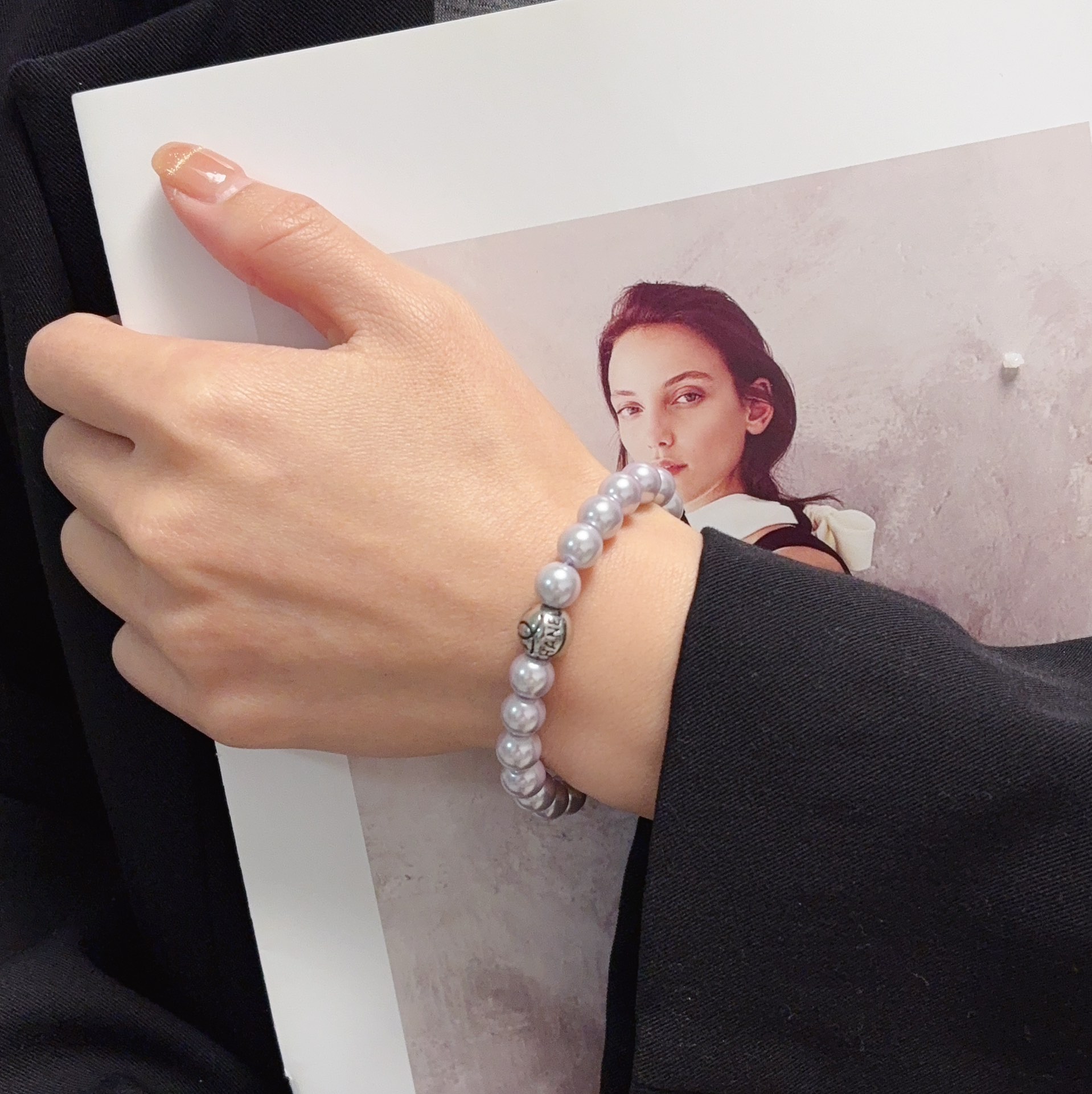 Chanel 香奈儿Chanel字母双C高级进口珍珠浅紫色