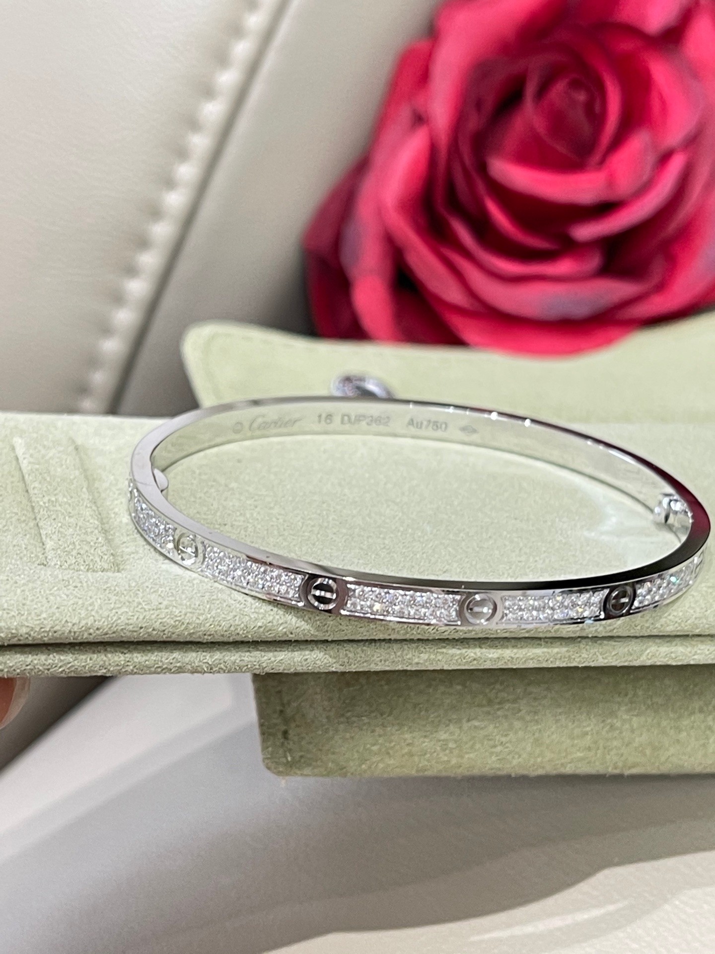 NO:670987,Kajia's narrow version of Gypsophila Bracelet, the latest version of the setting grain number update~ The diamonds are full and the grains are obvious, the word printing is updated simultaneously, other, bracelet19860909卡家窄版满天星手镯 最新对版镶工粒数更新～ 钻石饱满颗粒明显 字印同步更新到位,其他,bracelet,韩剧