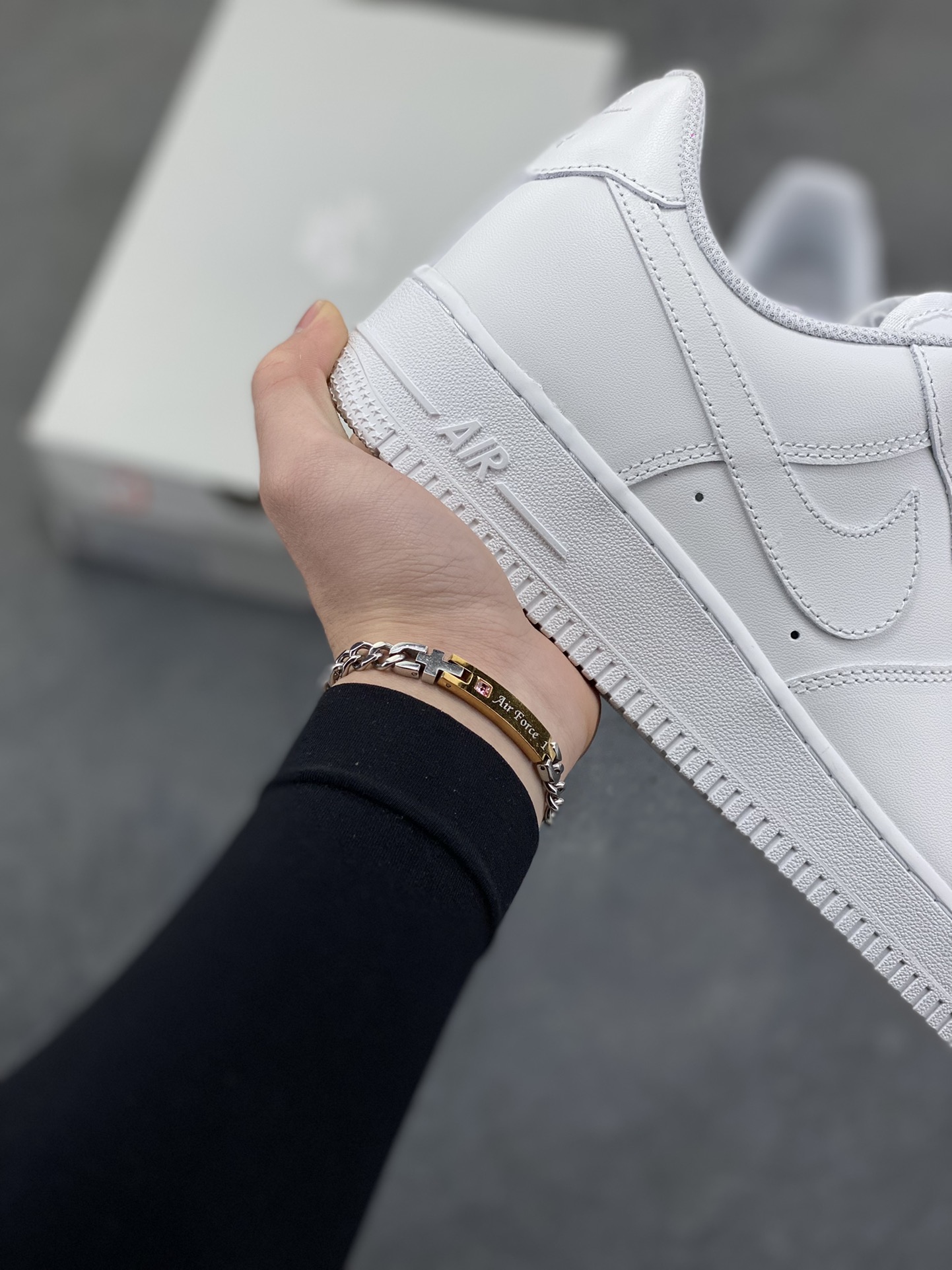 图片[6]-NIke Air Force 1 ‘07 Low 空军一号低帮 运动鞋 休闲鞋 折边针车 工艺难度大 原楦头原纸板 原装鞋盒 定制五金配件 内置全掌气垫 原厂鞋底 货号：CW2288-111 尺码：36 36.5 37.5 38 38.5 39 40 40.5 41 42 42.5 43 44 44.5 45-选品中心