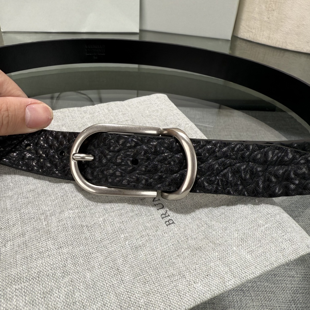 BrunelloCucinelli布内罗 古奇拉利3.0宽男士真皮磨砂牛皮双面头层意大利品牌，休闲装搭配