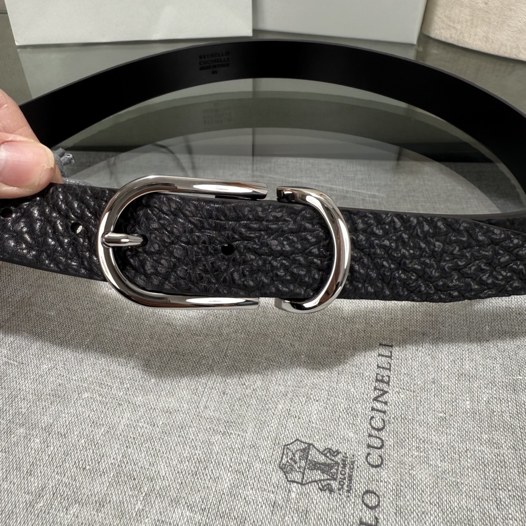 BrunelloCucinelli布内罗 古奇拉利3.0宽男士真皮磨砂牛皮双面头层意大利品牌，休闲装搭配