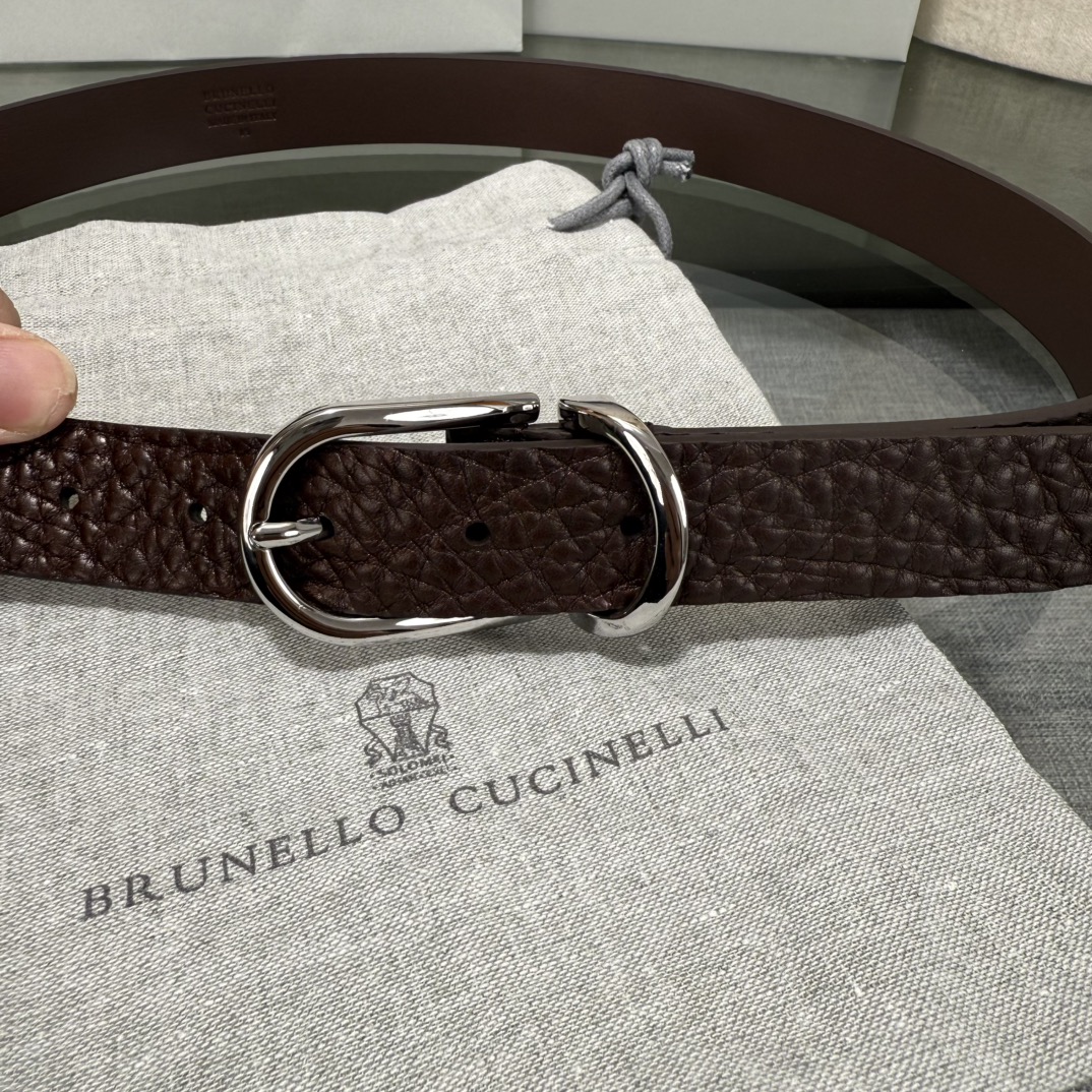 BrunelloCucinelli布内罗 古奇拉利3.0宽男士真皮磨砂牛皮双面头层意大利品牌，休闲装搭配