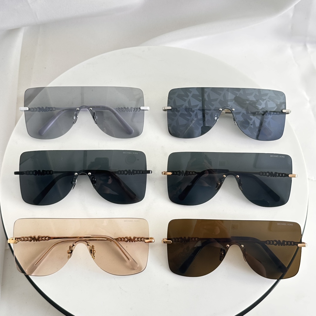 ‼️MICHAEL KORS🌟🌟🌟MODEL：MK1148🌟🌟🌟SIZE：137口0-140🌟🌟🌟