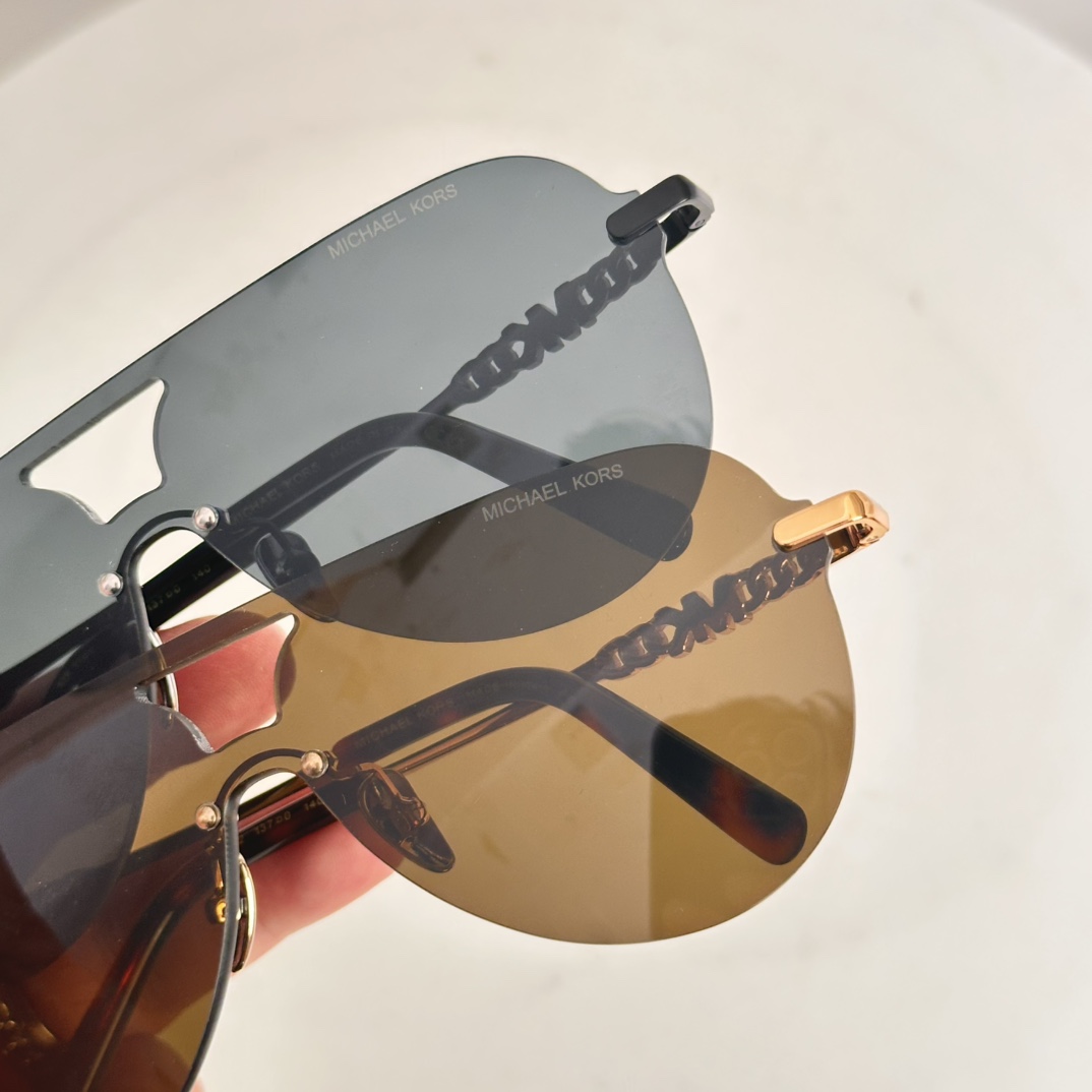 ‼️MICHAEL KORS🌟🌟🌟MODEL：MK1149🌟🌟🌟SIZE：137口0-140🌟🌟🌟