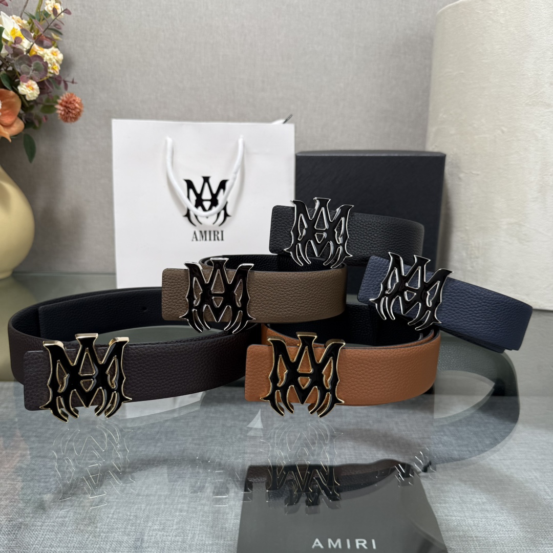 爱美丽AMIRI最新网红爆款双面牛皮皮带配原装盒专柜同步3.8宽新款上市了，原版牛皮，搭配钢扣，优雅，大