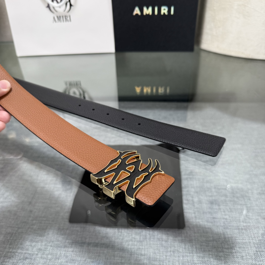 爱美丽AMIRI最新网红爆款双面牛皮皮带配原装盒专柜同步3.8宽新款上市了，原版牛皮，搭配钢扣，优雅，大