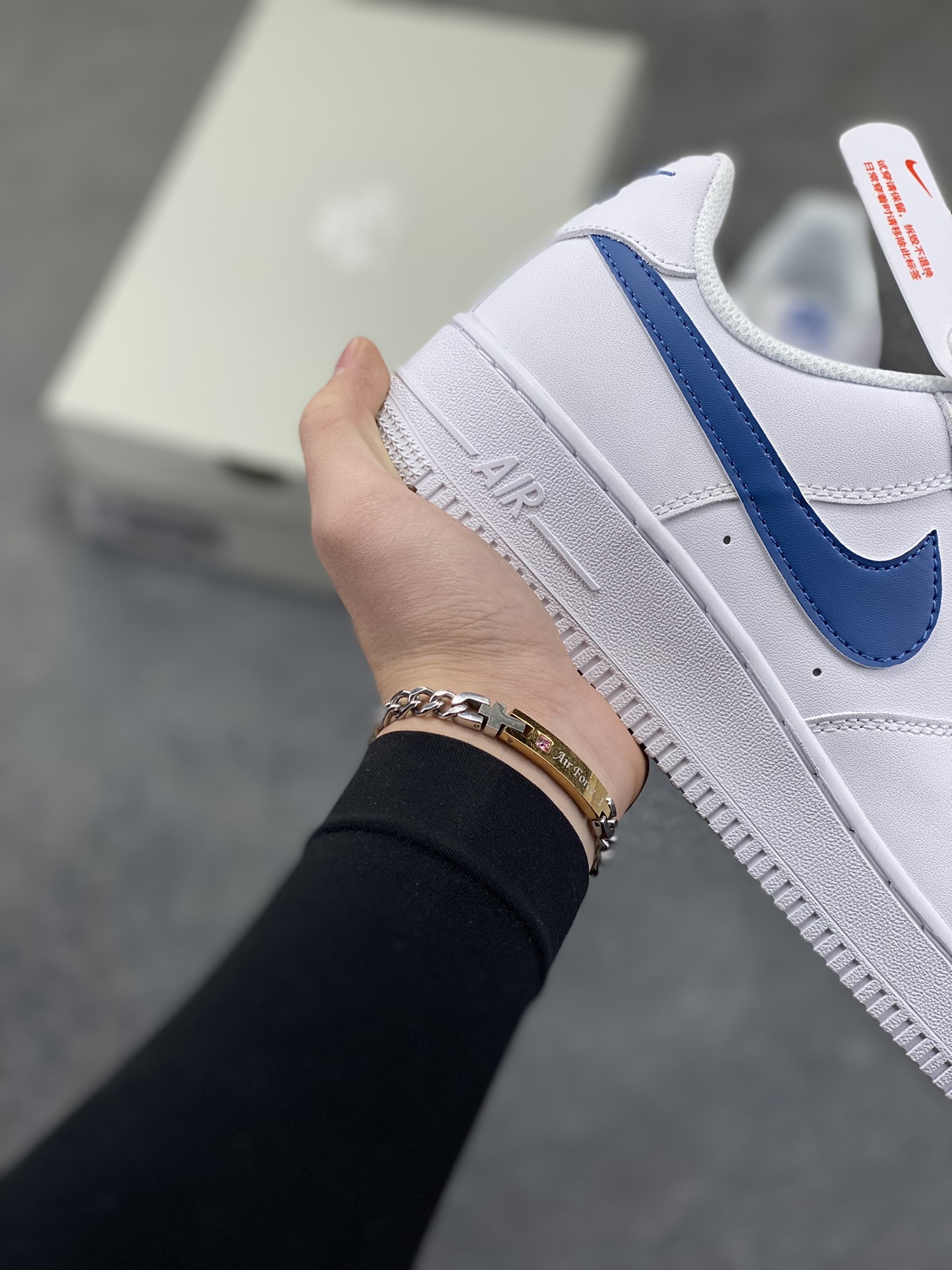 图片[6]-NIke Air Force 1 ‘07 Low 空军一号低帮 运动鞋 休闲鞋 折边针车 工艺难度大 原楦头原纸板 原装鞋盒 定制五金配件 内置全掌气垫 原厂鞋底 货号：FJ4146-123 尺码：36 36.5 37.5 38 38.5 39 40 40.5 41 42 42.5 43 44 44.5 45-选品中心