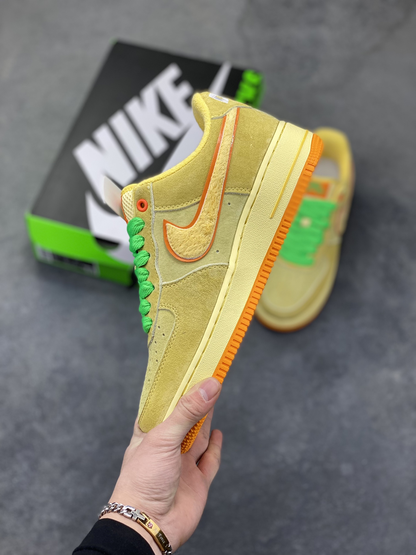 图片[3]-NIke Air Force 1 ‘07 Low 空军一号低帮 运动鞋 休闲鞋 折边针车 工艺难度大 原楦头原纸板 原装鞋盒 定制五金配件 内置全掌气垫 原厂鞋底 货号：IU7612-700 尺码：36 36.5 37.5 38 38.5 39 40 40.5 41 42 42.5 43 44 44.5 45-选品中心