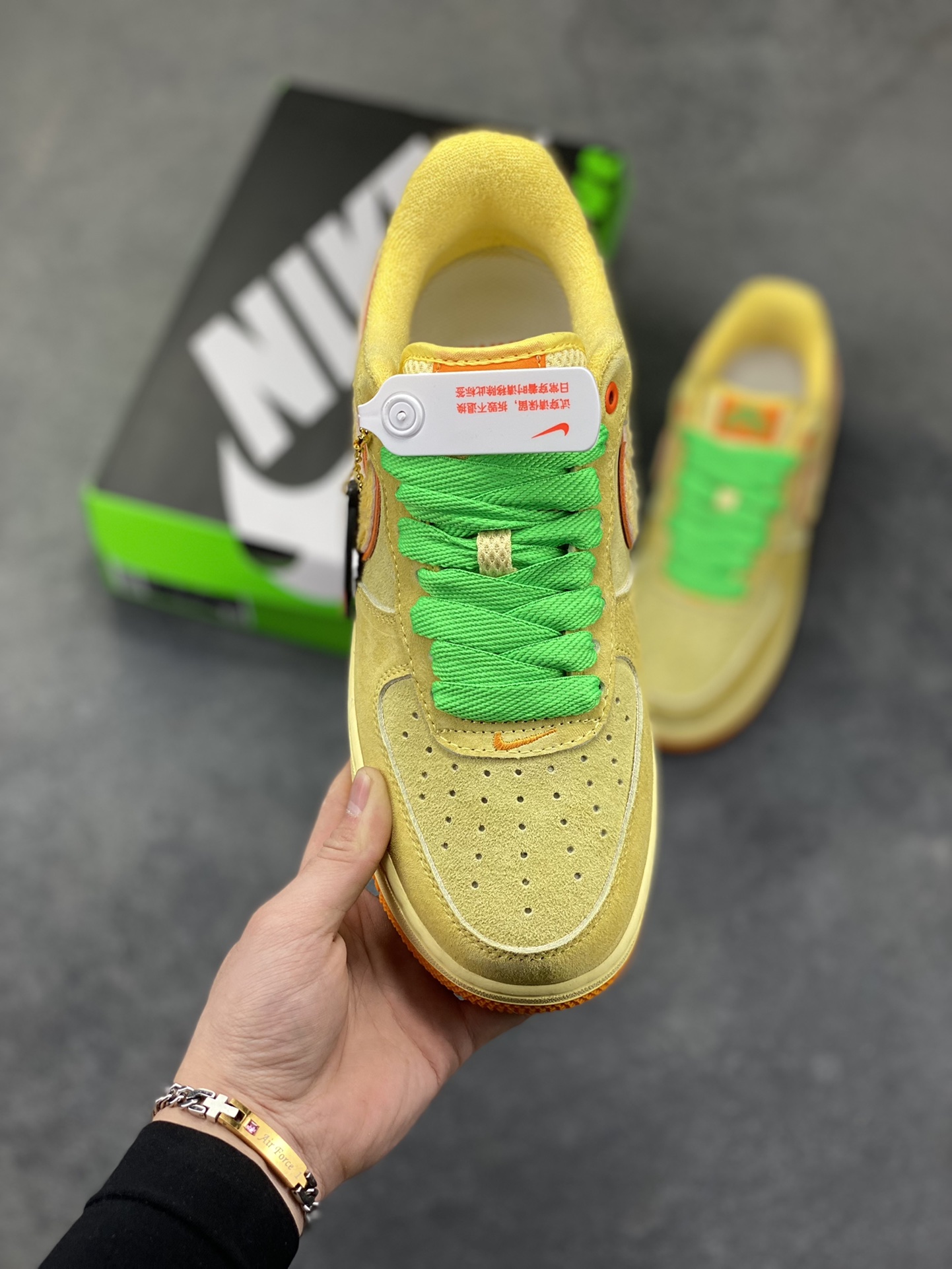图片[2]-NIke Air Force 1 ‘07 Low 空军一号低帮 运动鞋 休闲鞋 折边针车 工艺难度大 原楦头原纸板 原装鞋盒 定制五金配件 内置全掌气垫 原厂鞋底 货号：IU7612-700 尺码：36 36.5 37.5 38 38.5 39 40 40.5 41 42 42.5 43 44 44.5 45-选品中心