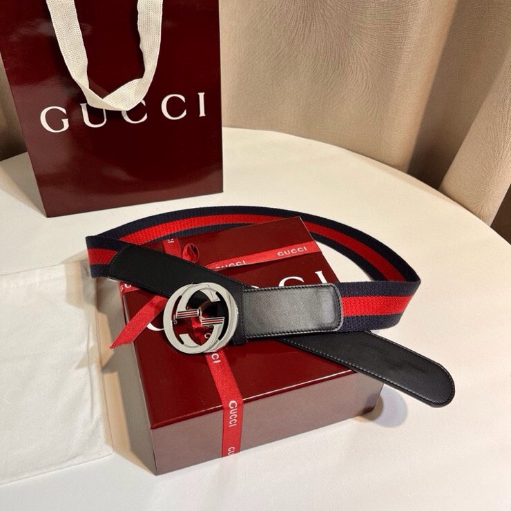 Gucci 这款男士腰带亮眼吸睛