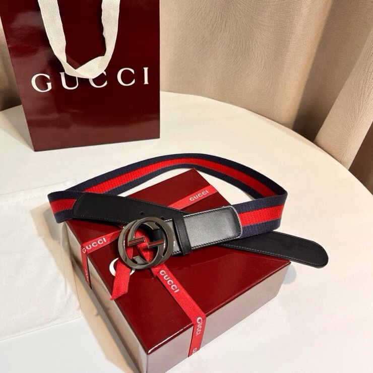 Gucci 这款男士腰带亮眼吸睛