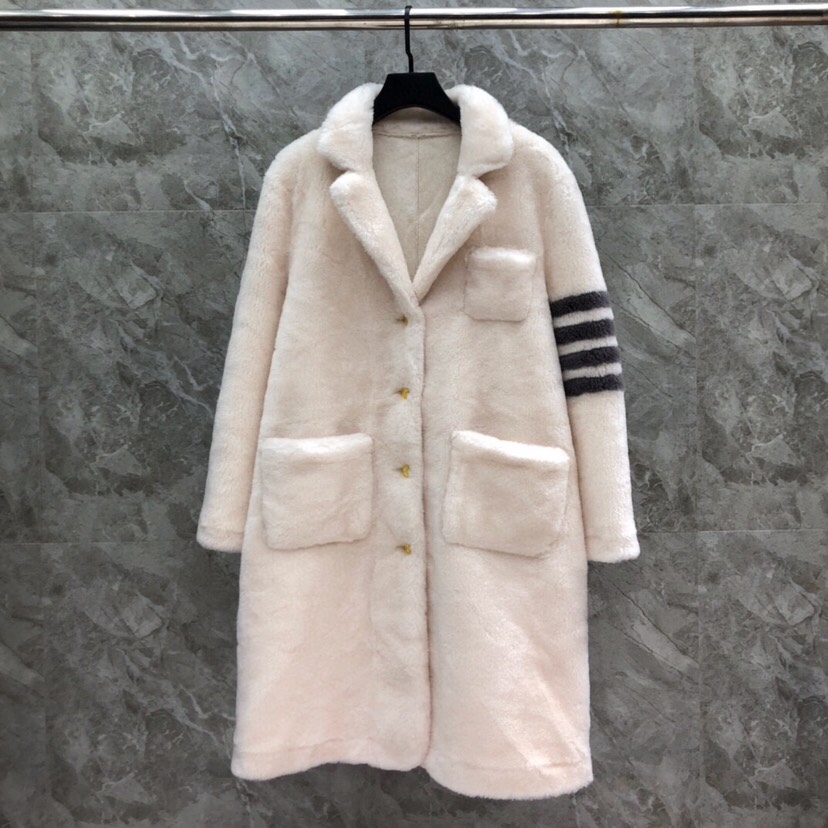 _daY9slabM-jsF8MATHByP9lAK_DWluKNup5ZB0g