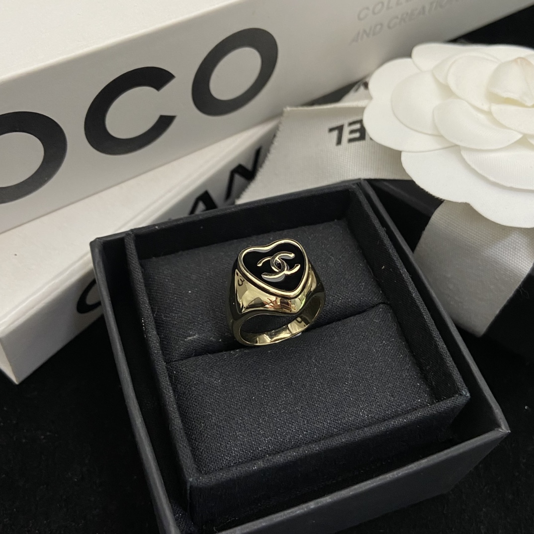 Chanel Haute Couture Haute Couture Fine Jewelry Necklace Bracelet Ring 2