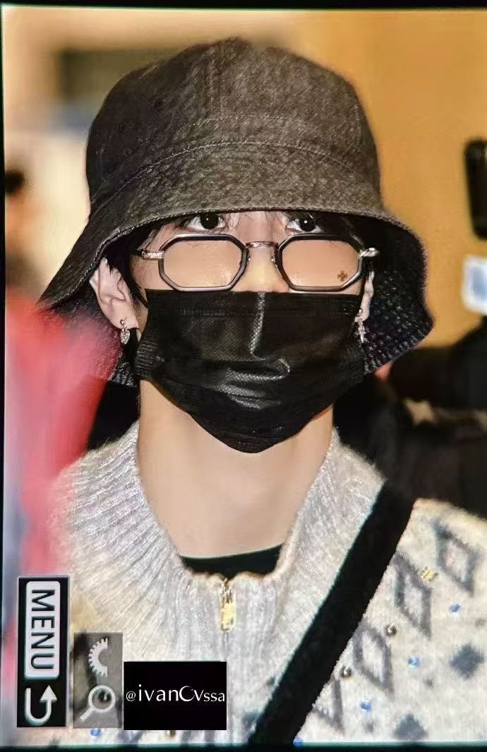 ‼️ 模特图 CHROME HEART*⚜️⚜️⚜️MODEL: STYLIDA⚜️⚜️⚜️SIZE: 