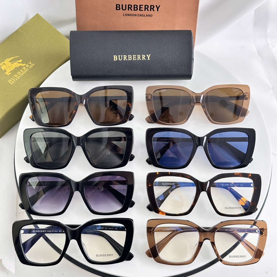 ‼️ 官网图 BURBERR*MODEL：BE 4456FSIZE：54口17-145 🐱