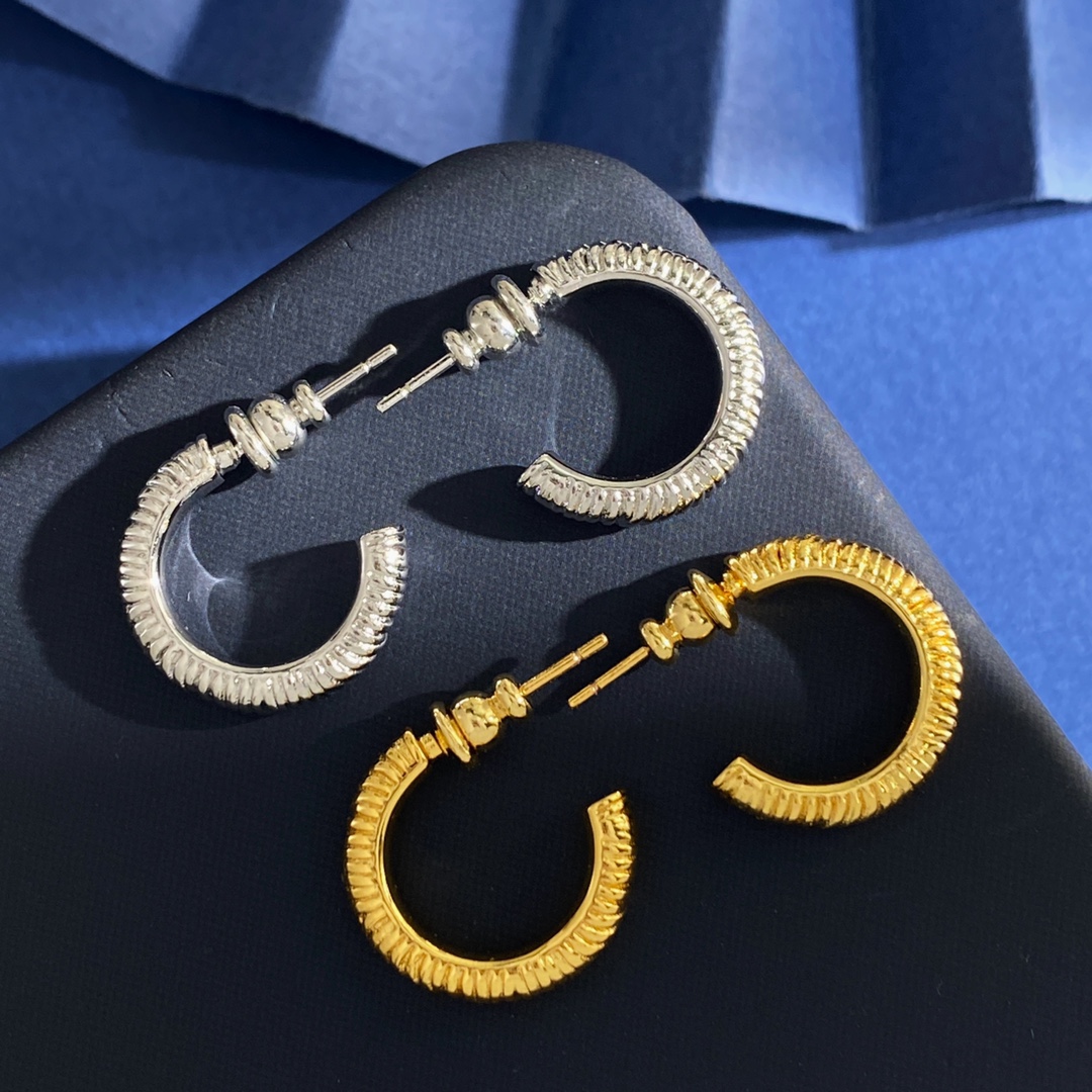 Bottega Veneta Haute Joaillerie Fine Jewelry Earrings Necklace Ring 9