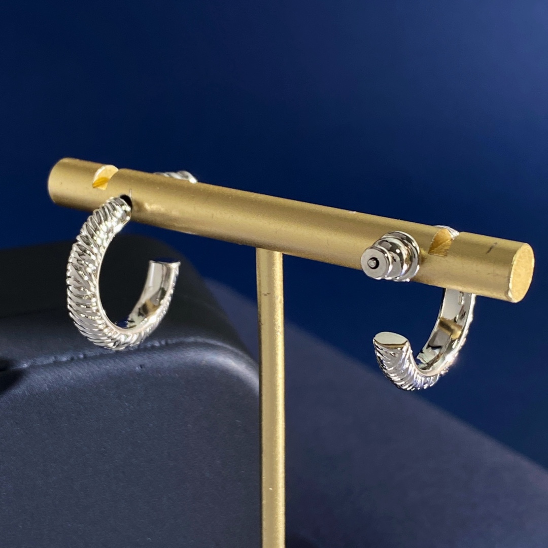 Bottega Veneta Haute Joaillerie Fine Jewelry Earrings Necklace Ring 5