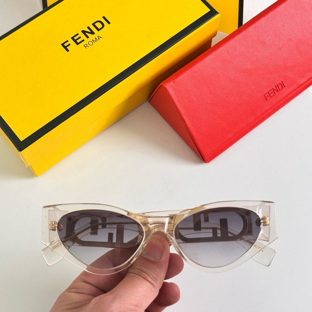 fendi glasses ‼ FENDL FE40049 O’Lock 。 ， O'Lock — photo 3